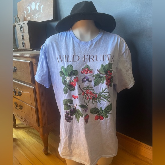 Wild Fruits Tee - Picture 1 of 1